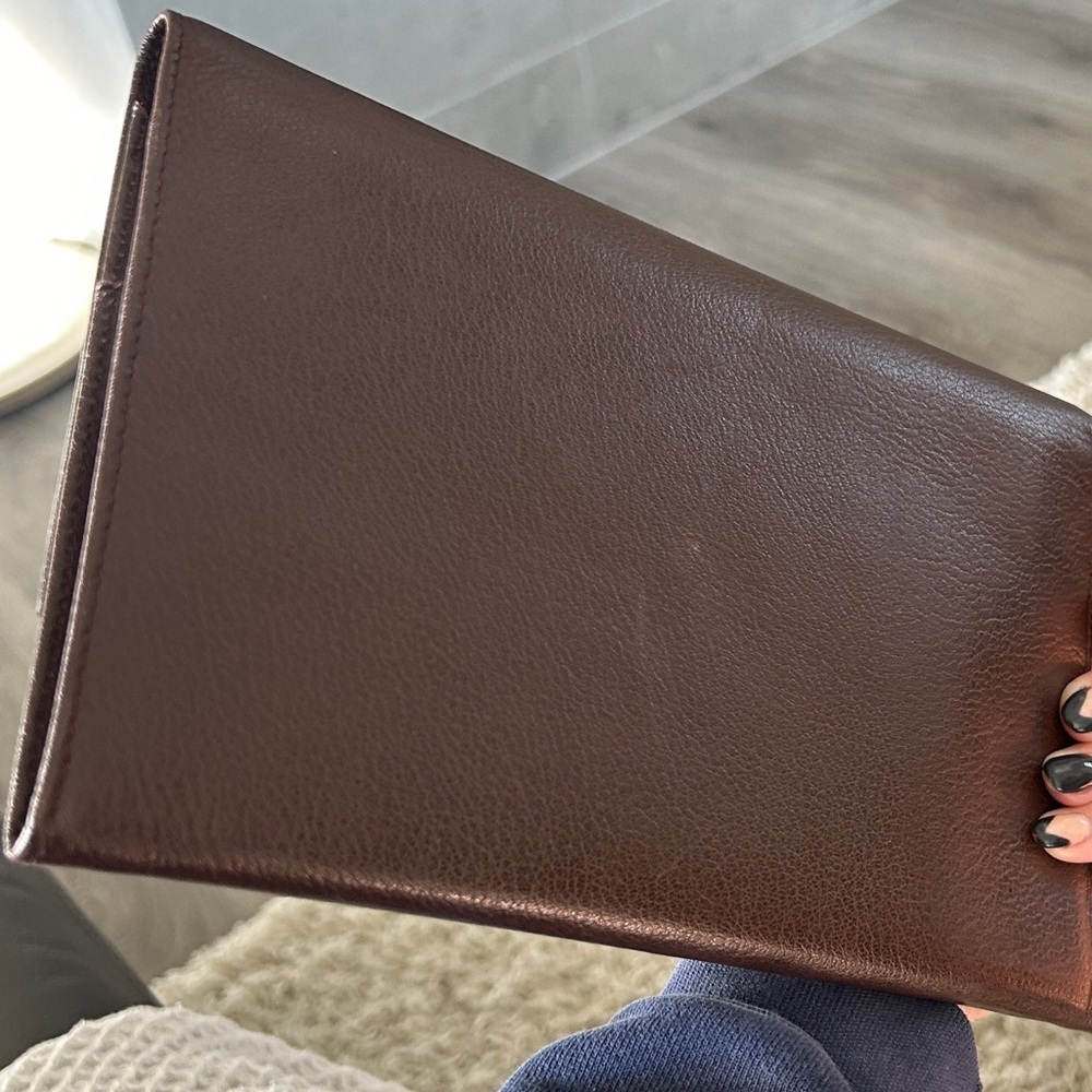 Danier Leather Travel Clutch - Picture 6 of 14